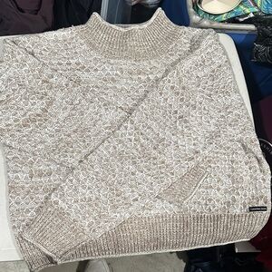 Women’s short SUPER SOFT beige sweater